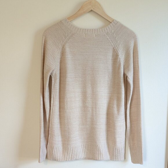 V-Neck Pullover Knit Sweater - Picture 2 of 4